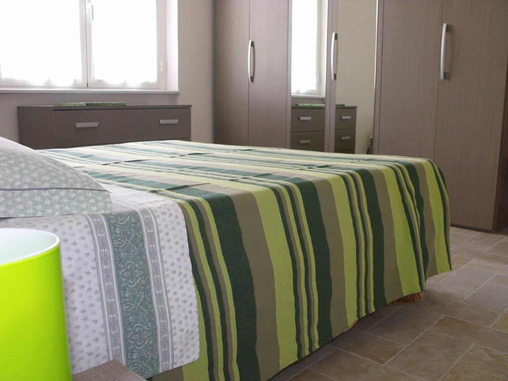 Agriturismo Gli Ulivi Гарленда Номер фото